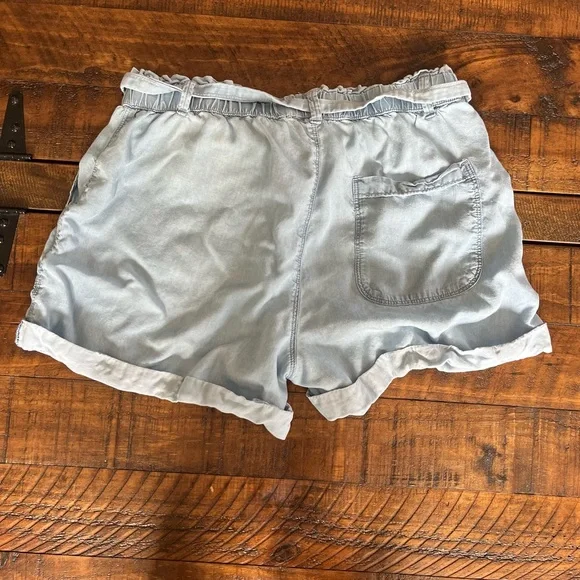 Aerie High Waist Light Blue Women's Shorts - Picture 2 of 3